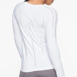 Athleta xs Foothill Long Sleeve Top